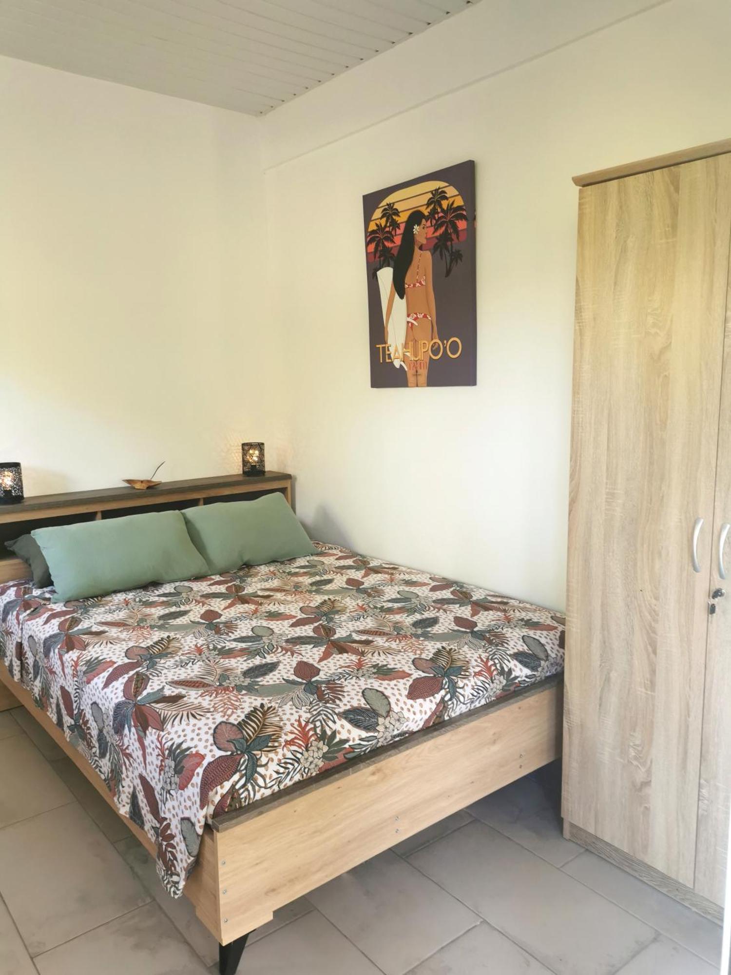 Fare Kairos Apartment อุตูโรอา ภายนอก รูปภาพ